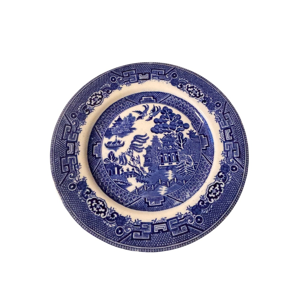 Blue Willow Dinner Plate 10 Inch Blue White Chinoiserie Ceramic Pattern